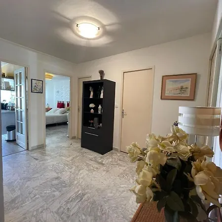 Renting Spacious 1 Bedroom In Center With A Parking Tatil Evi