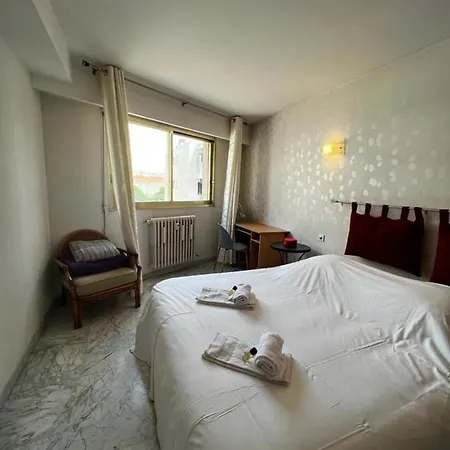 Renting Spacious 1 Bedroom In Center With A Parking Tatil Evi